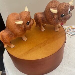 Vintage Anthropomorphic buffalo/bison salt n pepper shakers